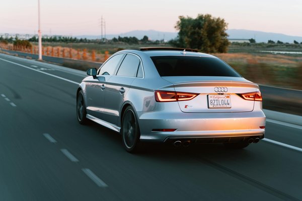 Les aventurières du tout-terrain : femmes et motos en action